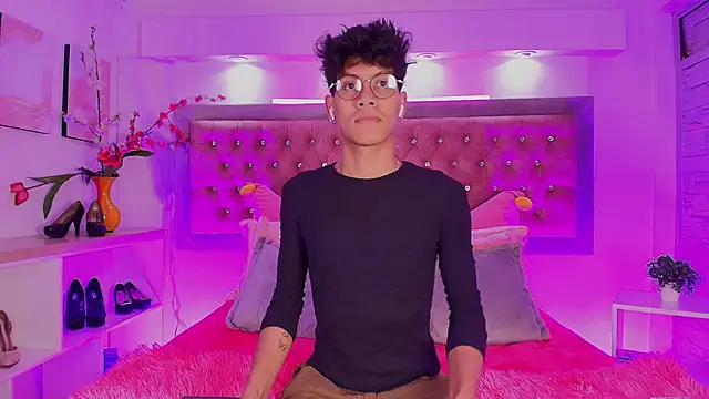 Jonas Rivers online show from October 2025 12:57:02 PM