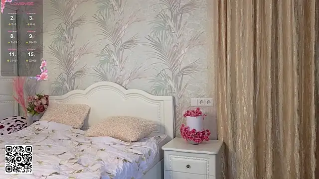 JaneVibes online show from November 2025 06:37:02 AM