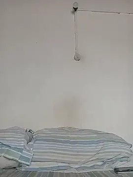 Snapshot of Missvixen81 chatting on October 2025 09:29:02 AM Missvixen81 online show from October 2025 09:29:02 AM