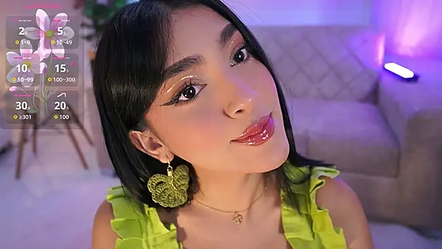 Snapshot of JulesBenett chatting on September 2025 11:44:02 AM JulesBenett online show from September 2025 11:44:02 AM