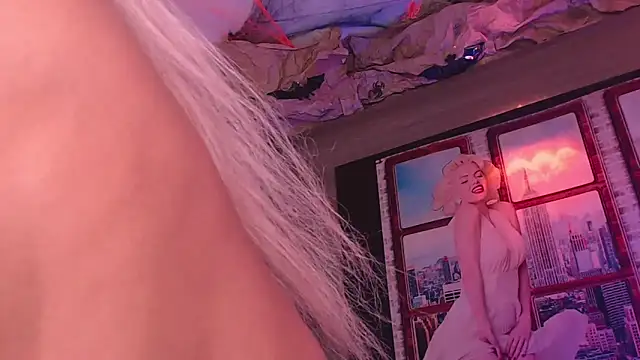 Snapshot of SashaNova chatting on October 2025 05:09:02 AM SashaNova online show from October 2025 05:09:02 AM