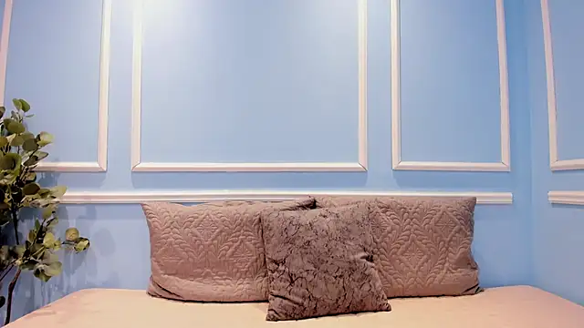 Snapshot of Lucy_Canel chatting on November 2025 12:51:01 PM Lucy Canel online show from November 2025 12:51:01 PM