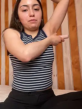 Snapshot of floooohv chatting on October 2025 09:59:02 PM floooohv online show from October 2025 09:59:02 PM