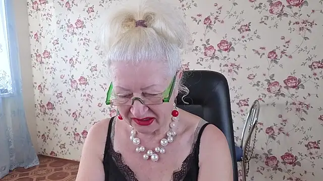 Maya Mayflower online show from September 2025 03:53:01 AM