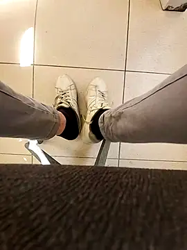 Snapshot of GM51-1988 chatting on March 2025 06:37:02 PM GM51-1988 online show from March 2025 06:37:02 PM