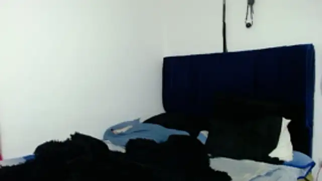 KratosAfroditacs online show from November 2025 01:27:01 AM