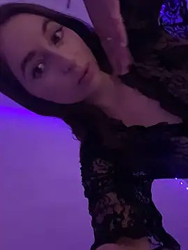 AlisaQSky online show from October 2025 03:12:02 PM