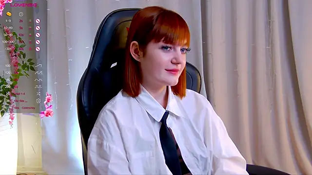 Ashley Nicks online show from October 2025 02:04:02 AM