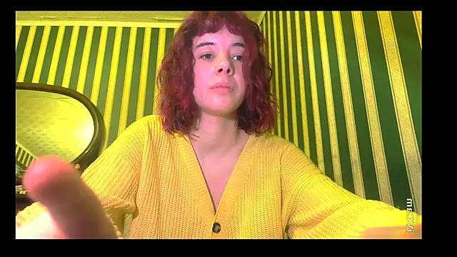 Snapshot of _Amber_Doll_ chatting on October 2025 02:10:01 AM Amber Doll online show from October 2025 02:10:01 AM