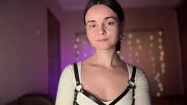 Snapshot of lanaloulou chatting on September 2025 10:54:02 PM lanaloulou online show from September 2025 10:54:02 PM