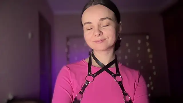 Snapshot of lanaloulou chatting on September 2025 10:53:02 PM lanaloulou online show from September 2025 10:53:02 PM