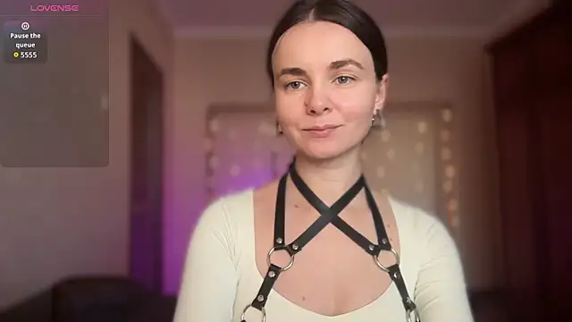 Snapshot of lanaloulou chatting on September 2025 01:46:01 PM lanaloulou online show from September 2025 01:46:01 PM