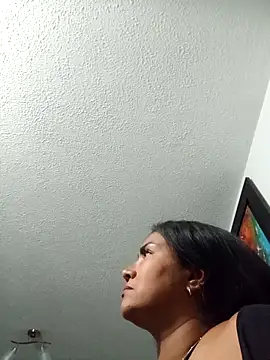 Ariana Rodriguez online show from September 2025 12:25:01 AM