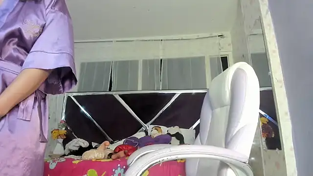 emma morgan 1 online show from October 2025 10:49:02 AM