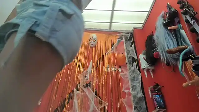 emma morgan 1 online show from October 2025 04:24:02 PM