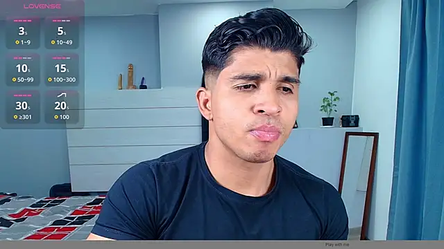 Snapshot of Apolotherock chatting on October 2025 06:56:01 PM Apolotherock online show from October 2025 06:56:01 PM