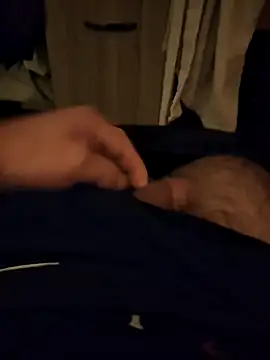 Snapshot of hardlinesex chatting on November 2025 03:10:02 AM hardlinesex online show from November 2025 03:10:02 AM