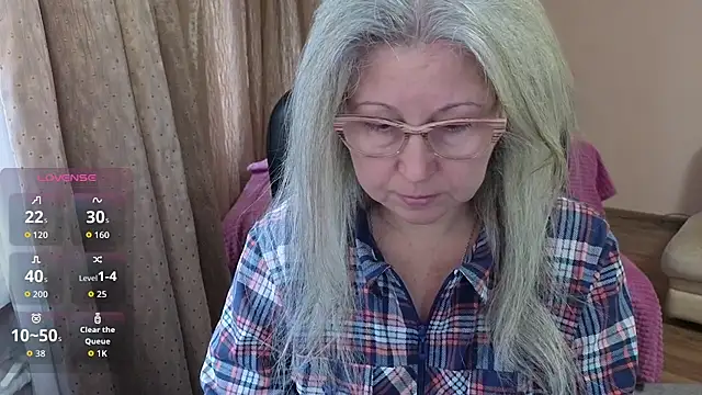 Snapshot of Wane_Witch chatting on November 2025 06:02:02 AM Wane Witch online show from November 2025 06:02:02 AM