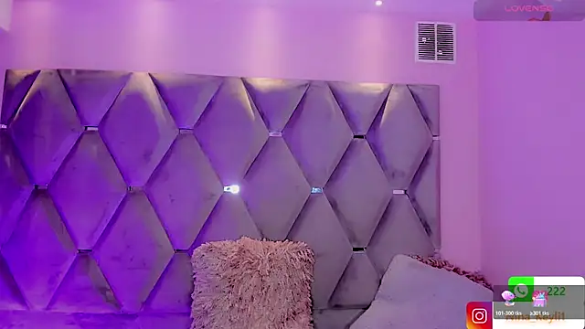 Nina Keyli online show from November 2025 07:25:01 PM