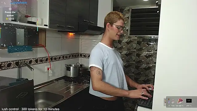 juanes puthee online show from October 2025 12:19:02 AM