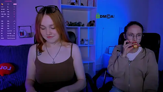 Snapshot of mona_cloud chatting on October 2025 07:22:01 PM mona cloud online show from October 2025 07:22:01 PM