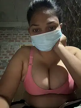divya arora22 online show from March 2025 04:11:02 PM