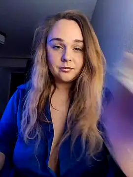 Snapshot of Juicy_PeachLux chatting on October 2025 02:20:01 PM Juicy PeachLux online show from October 2025 02:20:01 PM