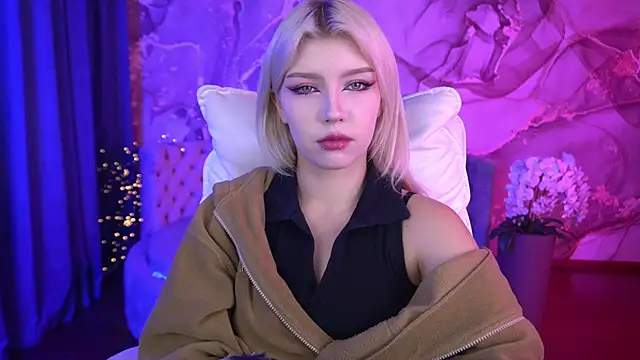 SelenaIris online show from October 2025 07:29:01 AM