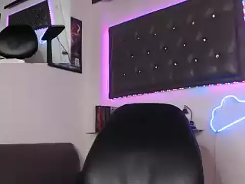 Monkey uchiha777 online show from March 2025 06:50:02 PM