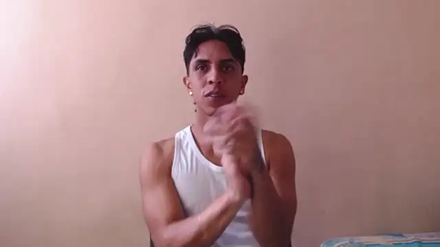 Monkey uchiha777 online show from October 2025 05:32:01 PM