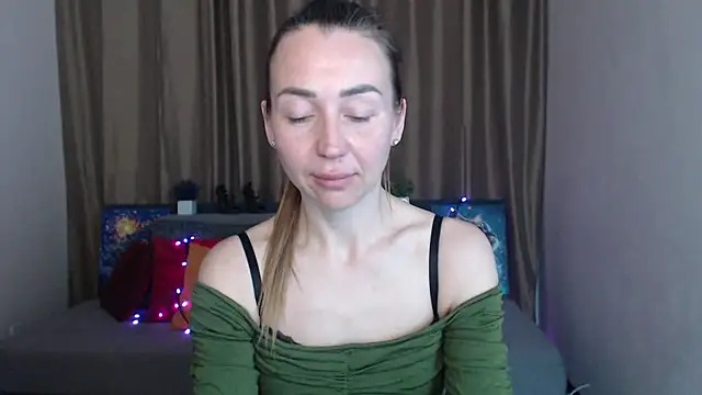 Kiss julli88I online show from March 2025 05:11:02 PM