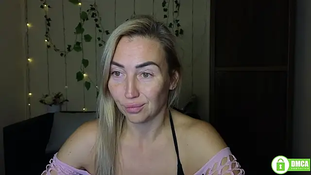 Kiss julli88I online show from October 2025 05:23:02 PM