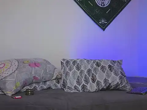 samevansx  online show from September 2025 03:37:01 PM