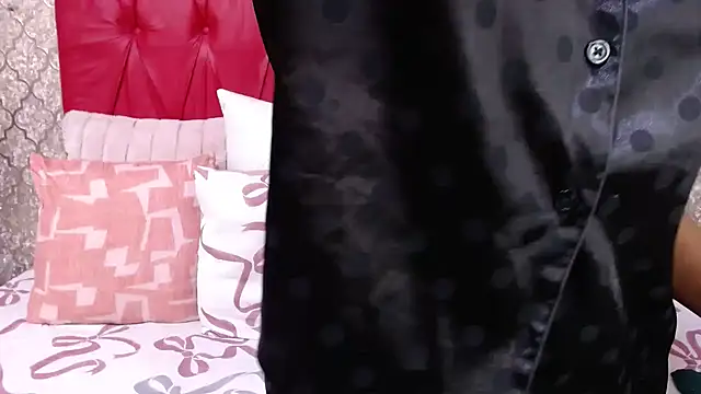 BondiBitch online show from September 2025 08:23:01 PM