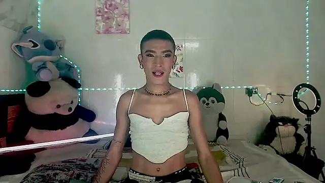 Snapshot of KimberlyXtreme chatting on September 2025 08:01:02 PM KimberlyXtreme online show from September 2025 08:01:02 PM