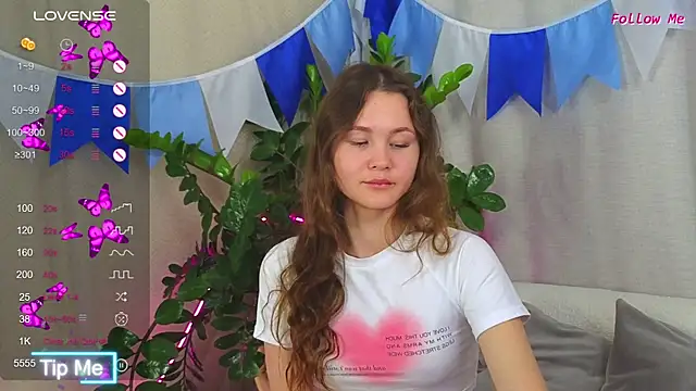 AmeliRoyse online show from September 2025 05:17:01 PM