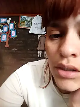 Putitaa34 online show from October 2025 02:40:01 PM