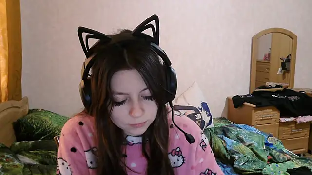 Snapshot of RendyDow chatting on September 2025 07:46:02 AM RendyDow online show from September 2025 07:46:02 AM