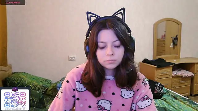 Snapshot of RendyDow chatting on October 2025 08:09:02 AM RendyDow online show from October 2025 08:09:02 AM