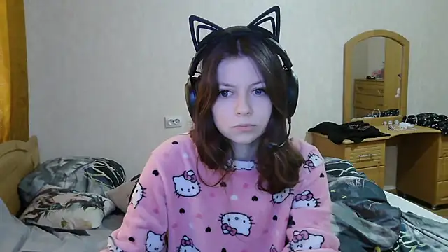 Snapshot of RendyDow chatting on October 2025 09:18:01 AM RendyDow online show from October 2025 09:18:01 AM