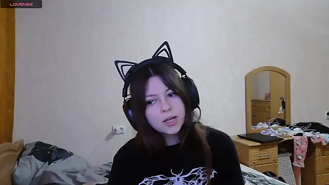 Snapshot of RendyDow chatting on October 2025 11:32:02 AM RendyDow online show from October 2025 11:32:02 AM