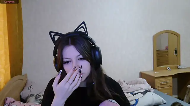 Snapshot of RendyDow chatting on November 2025 08:13:01 AM RendyDow online show from November 2025 08:13:01 AM