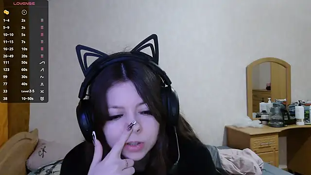 Snapshot of RendyDow chatting on November 2025 07:19:01 AM RendyDow online show from November 2025 07:19:01 AM