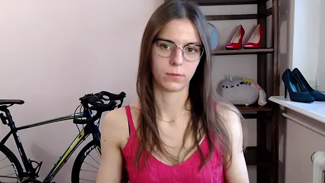 Snapshot of love_megi chatting on December 2025 07:36:02 AM love megi online show from December 2025 07:36:02 AM