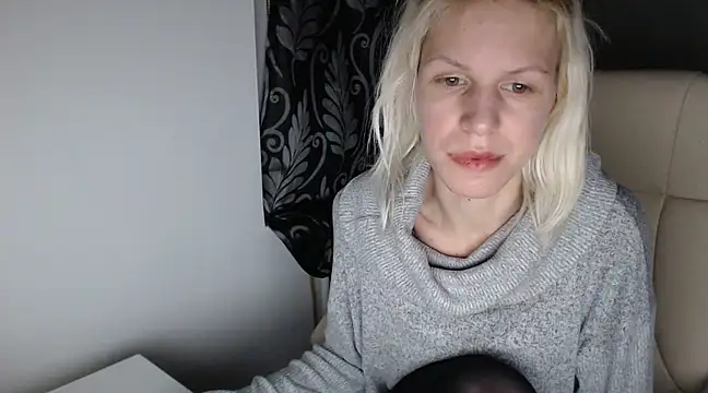 ElssaRush online show from March 2025 12:21:01 AM