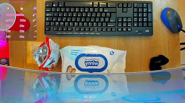  LiilyWong online show from March 2025 11:56:02 PM