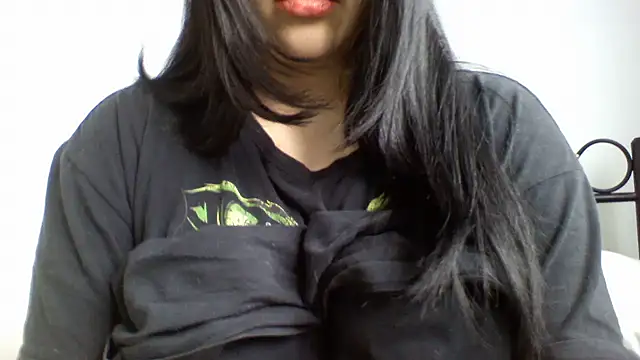 Harris Annie online show from October 2025 05:12:02 PM