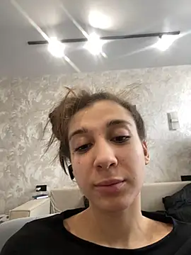 RollingGirlzzz online show from March 2025 11:12:02 AM