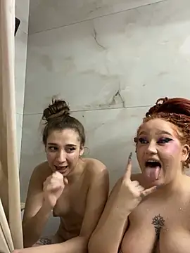 RollingGirlzzz online show from March 2025 08:18:01 AM