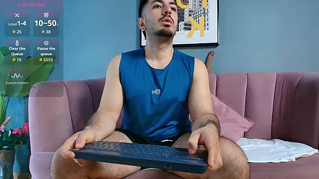 Sander69  online show from September 2025 02:52:02 PM